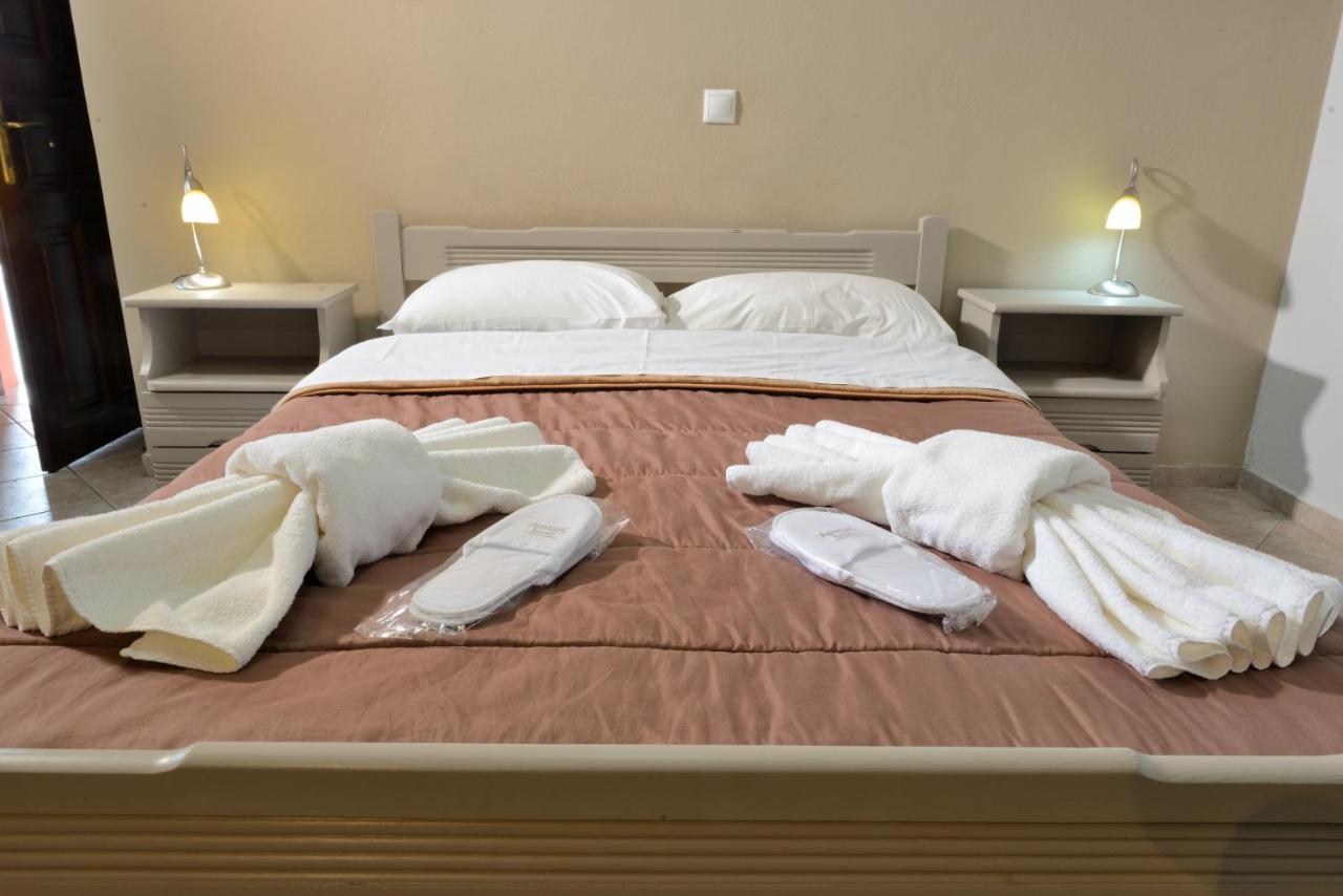 Artemis Apartments Коница Екстериор снимка