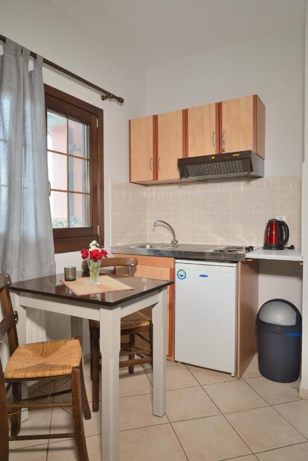 Artemis Apartments Коница Екстериор снимка