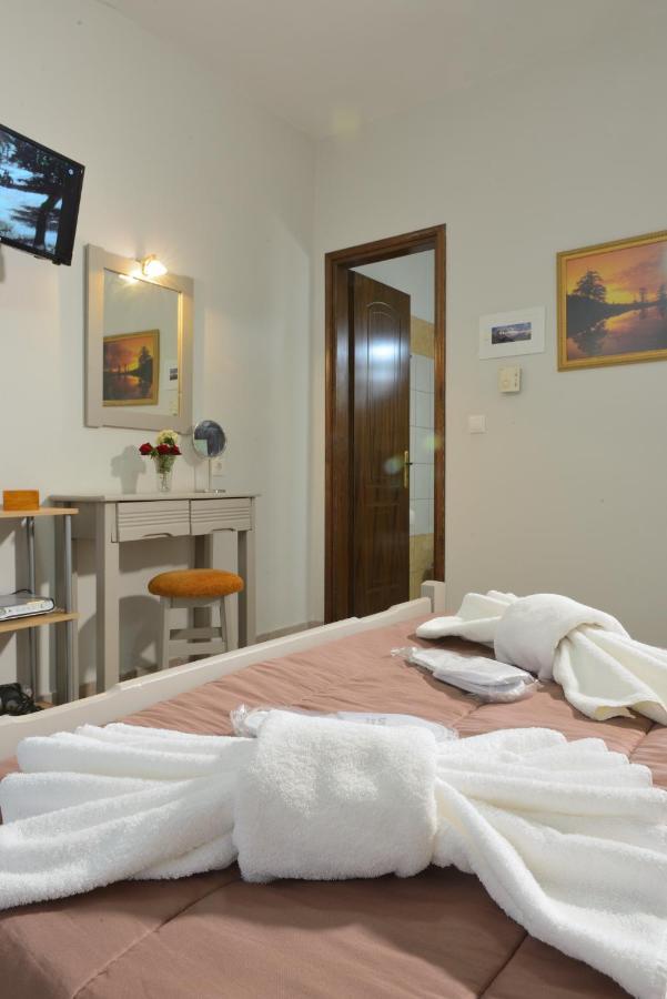 Artemis Apartments Коница Екстериор снимка