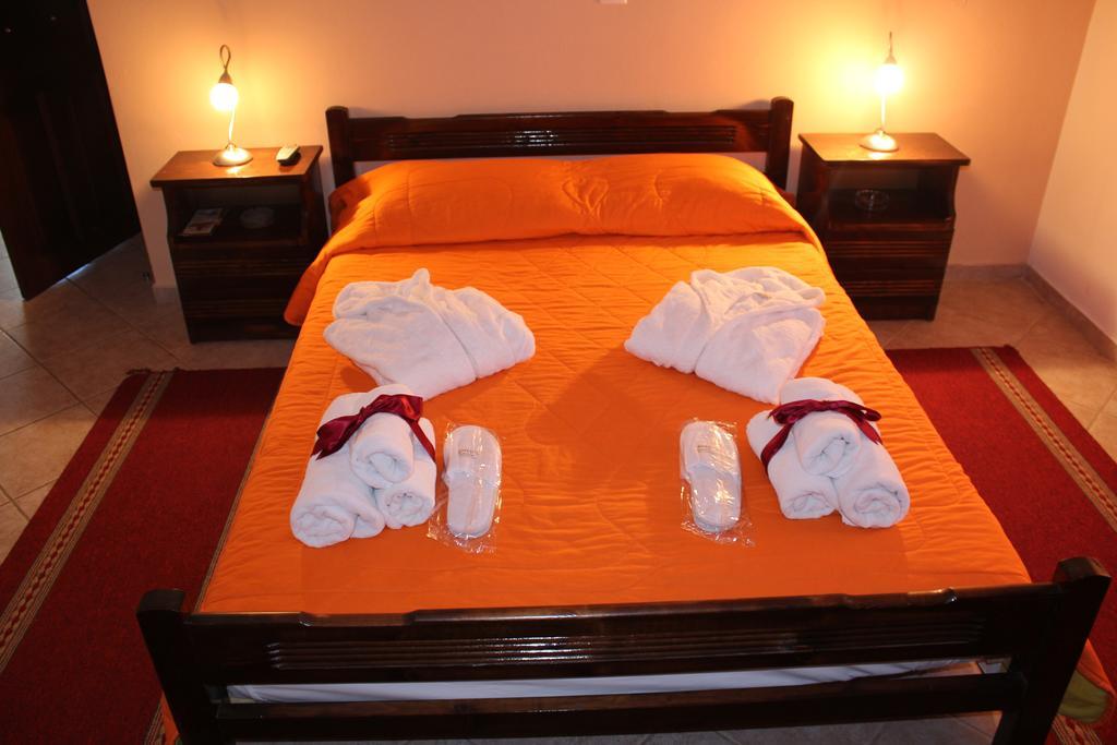 Artemis Apartments Коница Екстериор снимка
